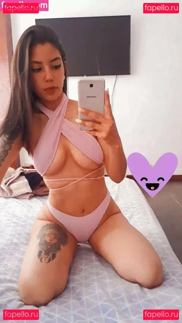 Daniela Morelyscastillo Onlyfans Photo Gallery 
