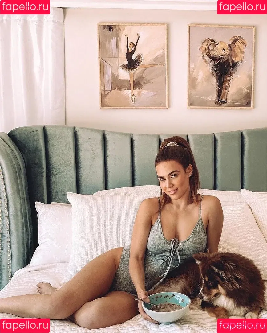 WWE Lana Onlyfans Photo Gallery 