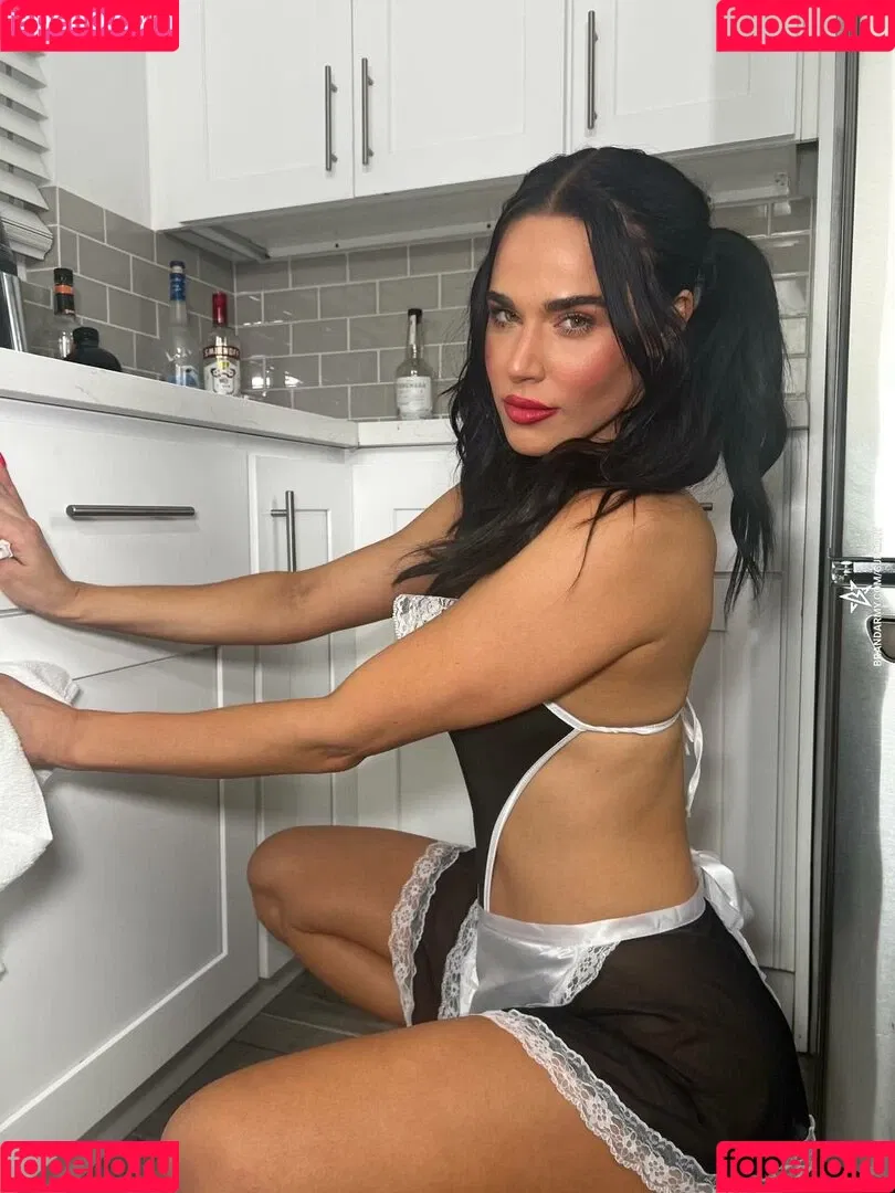 WWE Lana Onlyfans Photo Gallery 