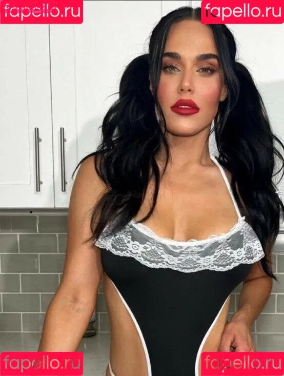 WWE Lana Onlyfans Photo Gallery 