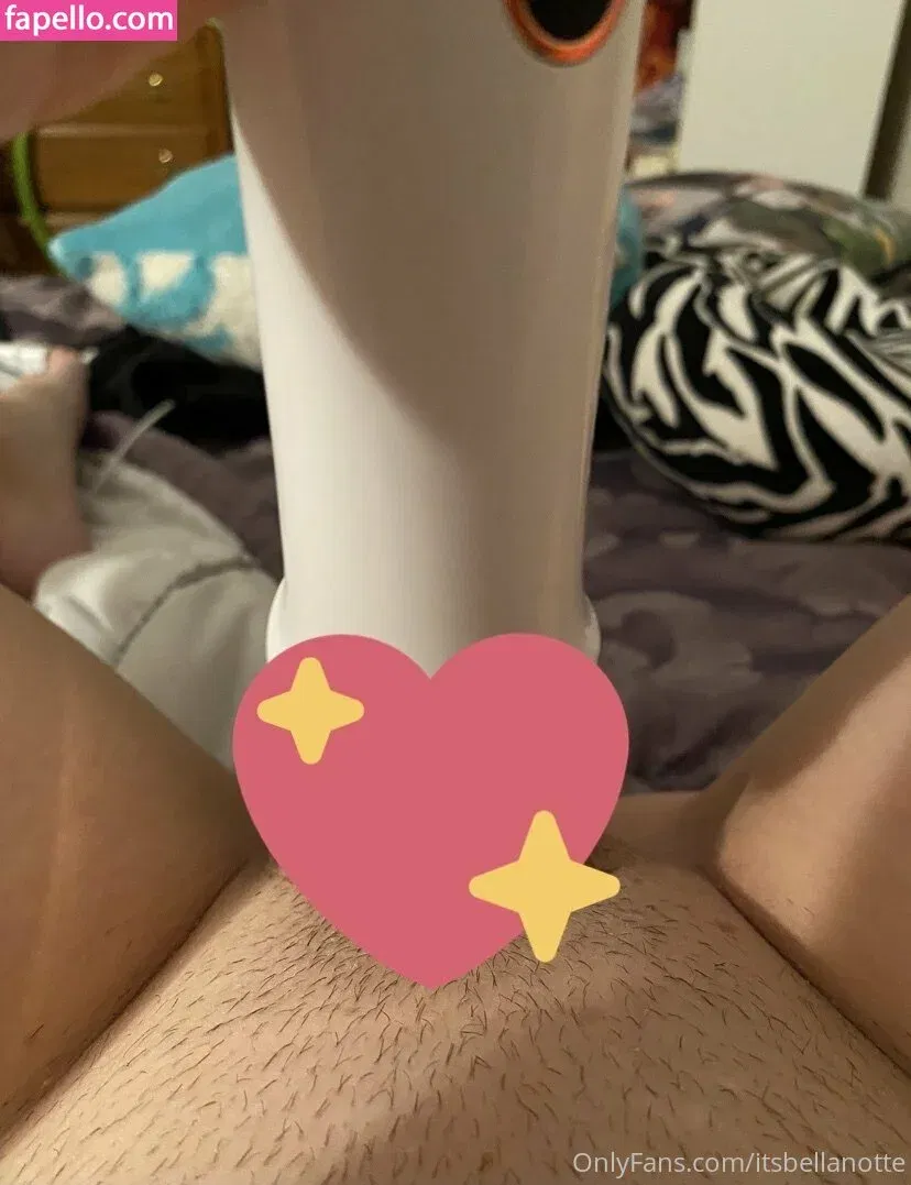 itsbellanotte Onlyfans Photo Gallery 