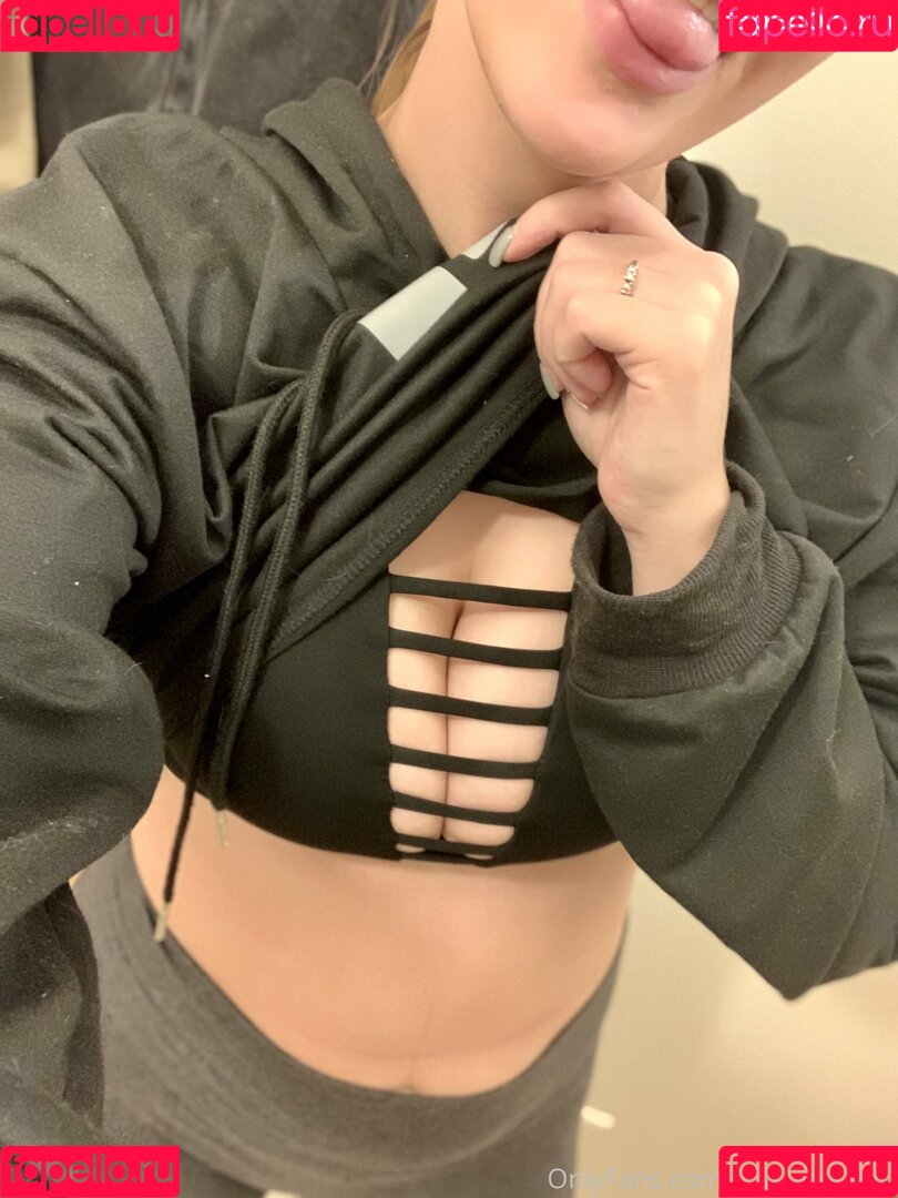 msstealyagirl Onlyfans Photo Gallery 