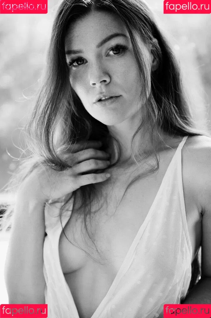 Mia Sollis Onlyfans Photo Gallery 