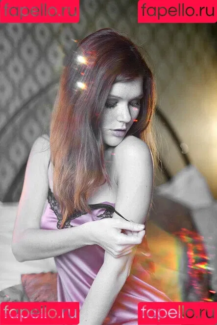 Mia Sollis Onlyfans Photo Gallery 