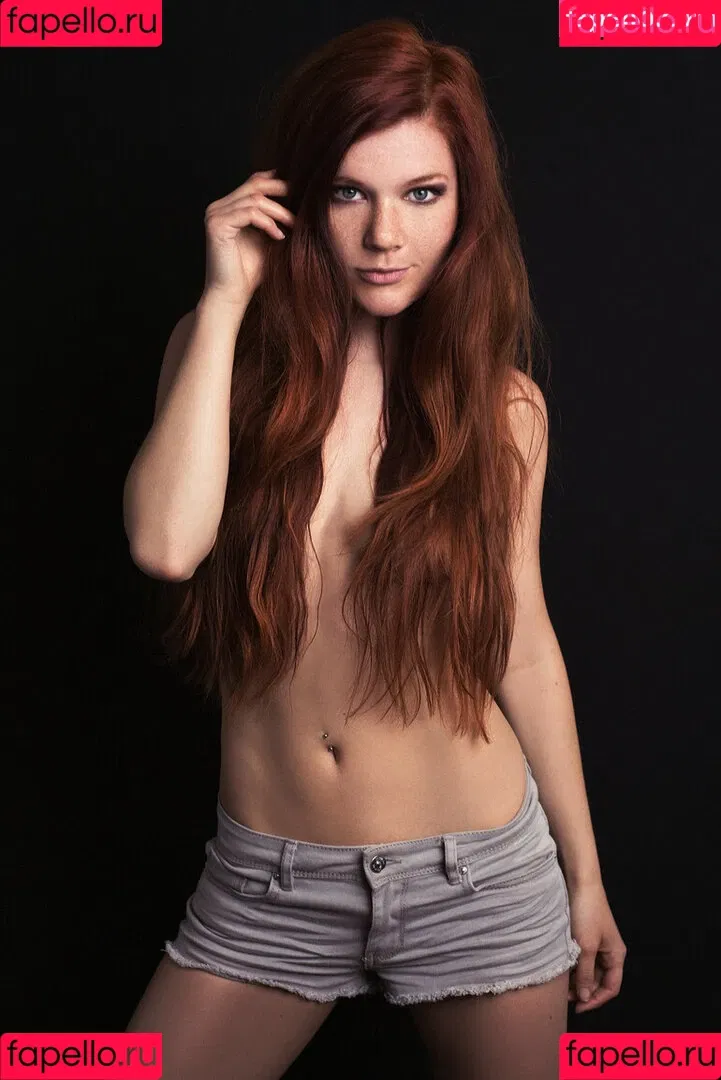 Mia Sollis Onlyfans Photo Gallery 
