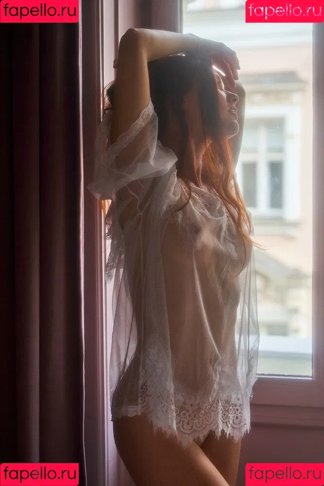 Mia Sollis Onlyfans Photo Gallery 