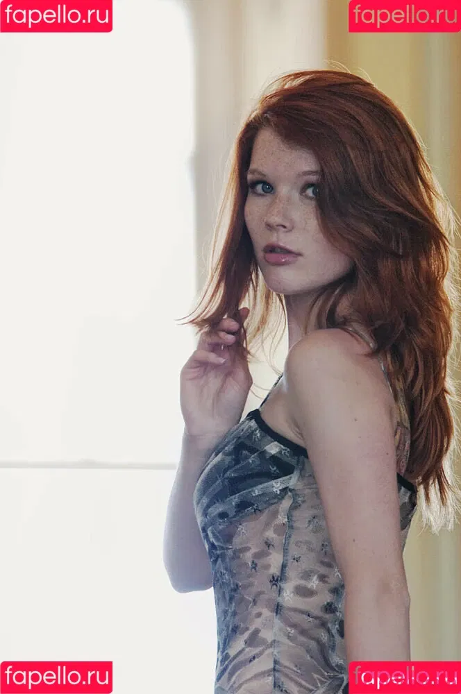 Mia Sollis Onlyfans Photo Gallery 