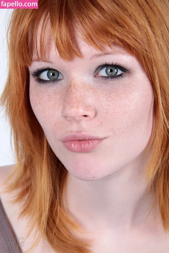 Mia Sollis Onlyfans Photo Gallery 