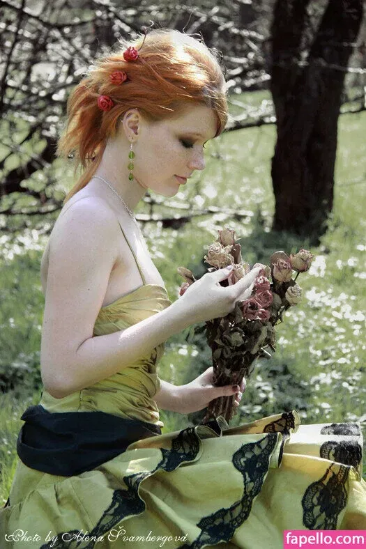 Mia Sollis Onlyfans Photo Gallery 