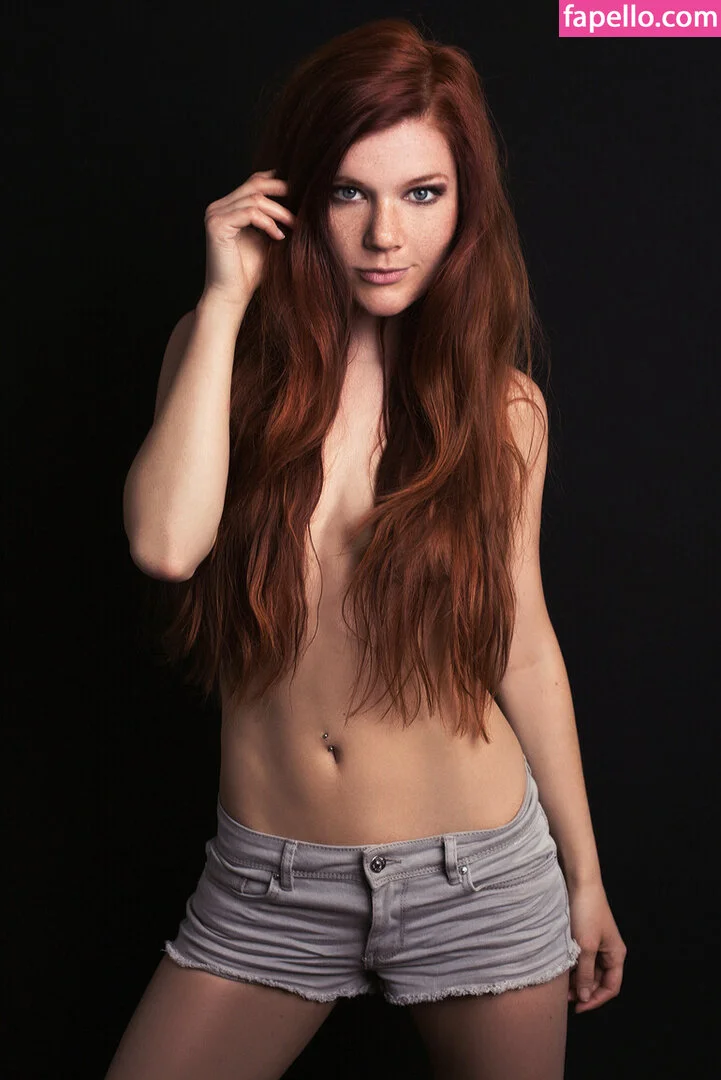 Mia Sollis Onlyfans Photo Gallery 