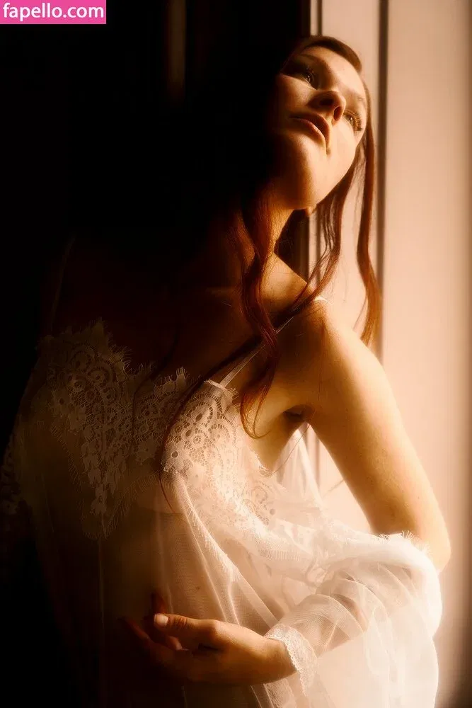 Mia Sollis Onlyfans Photo Gallery 