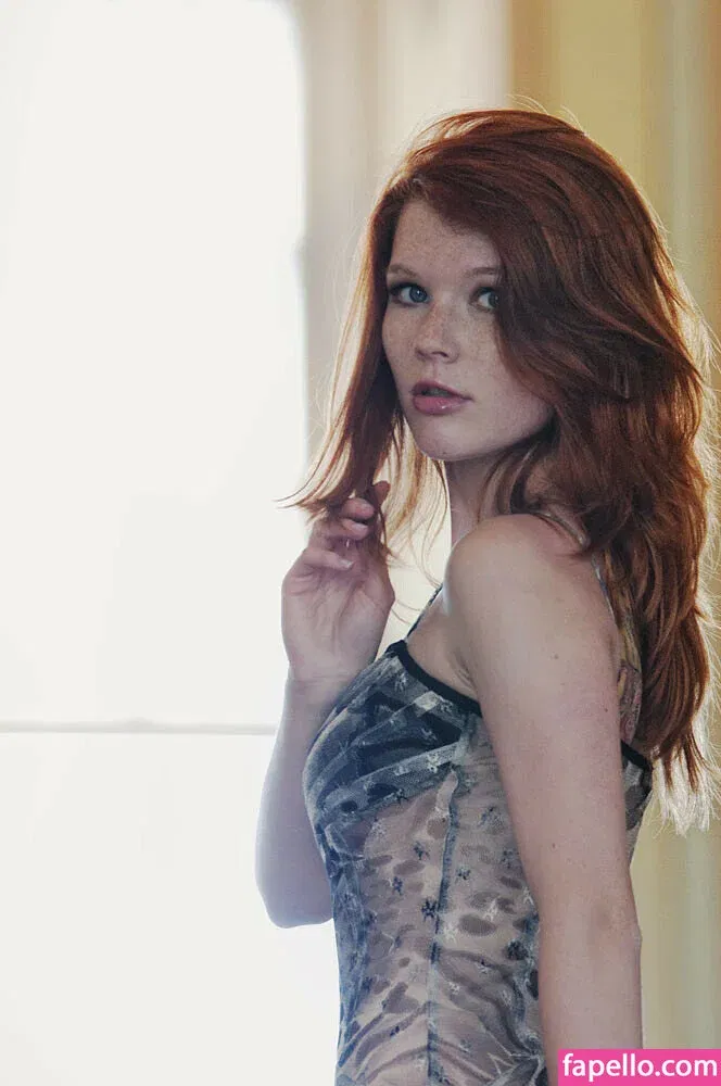 Mia Sollis Onlyfans Photo Gallery 