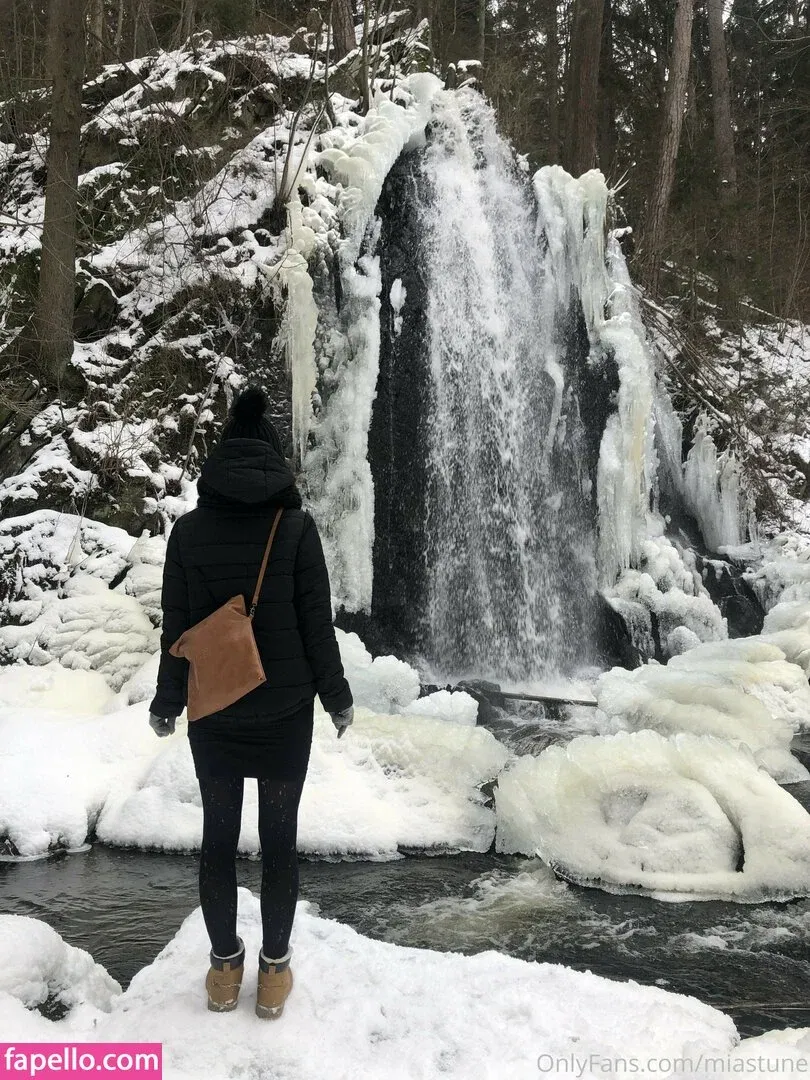 Mia Sollis Onlyfans Photo Gallery 