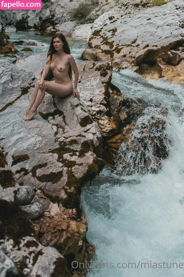 Mia Sollis Onlyfans Photo Gallery 