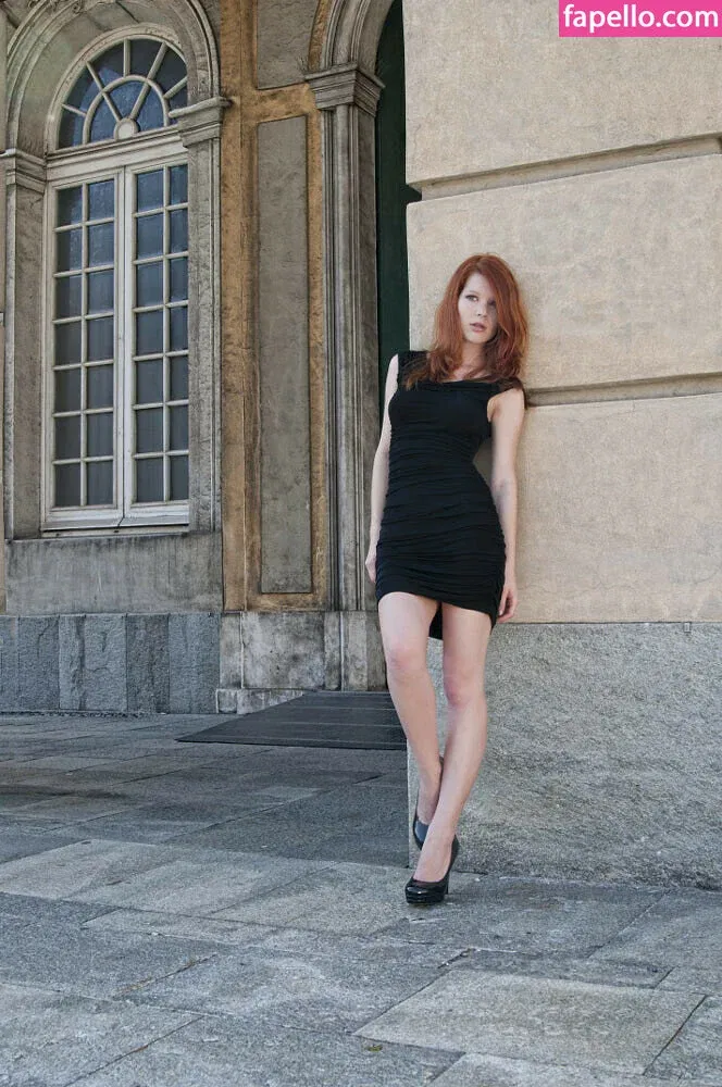 Mia Sollis Onlyfans Photo Gallery 