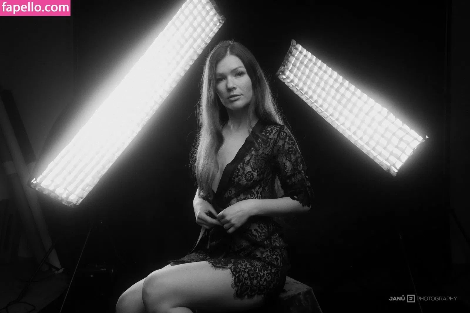 Mia Sollis Onlyfans Photo Gallery 