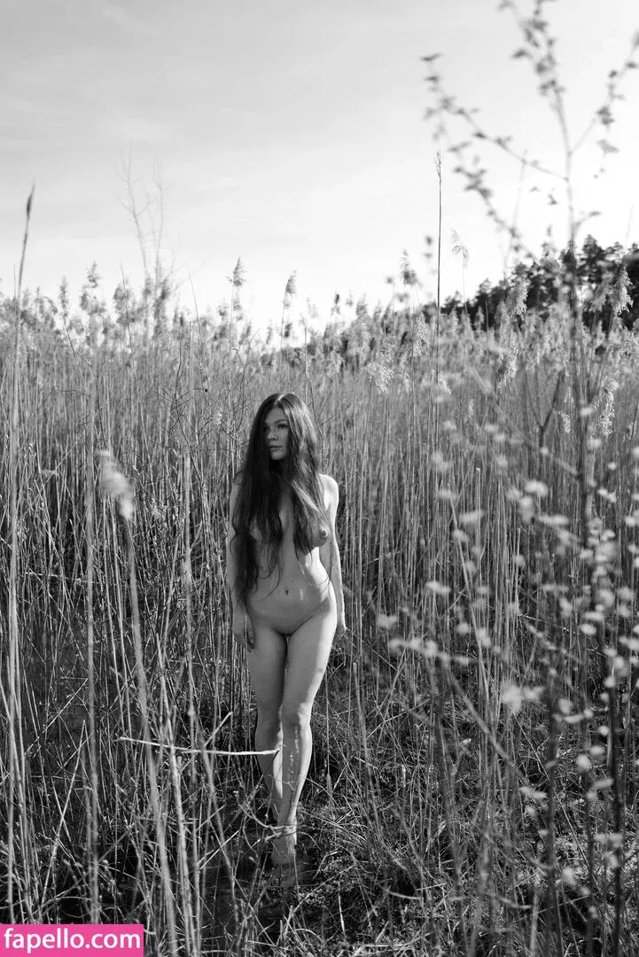 Mia Sollis Onlyfans Photo Gallery 