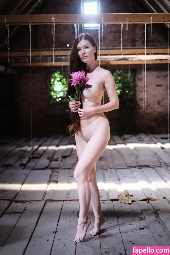 Mia Sollis Onlyfans Photo Gallery 