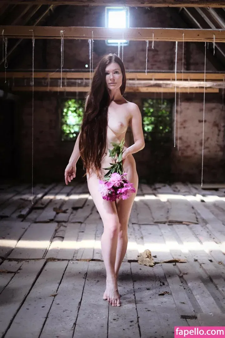 Mia Sollis Onlyfans Photo Gallery 