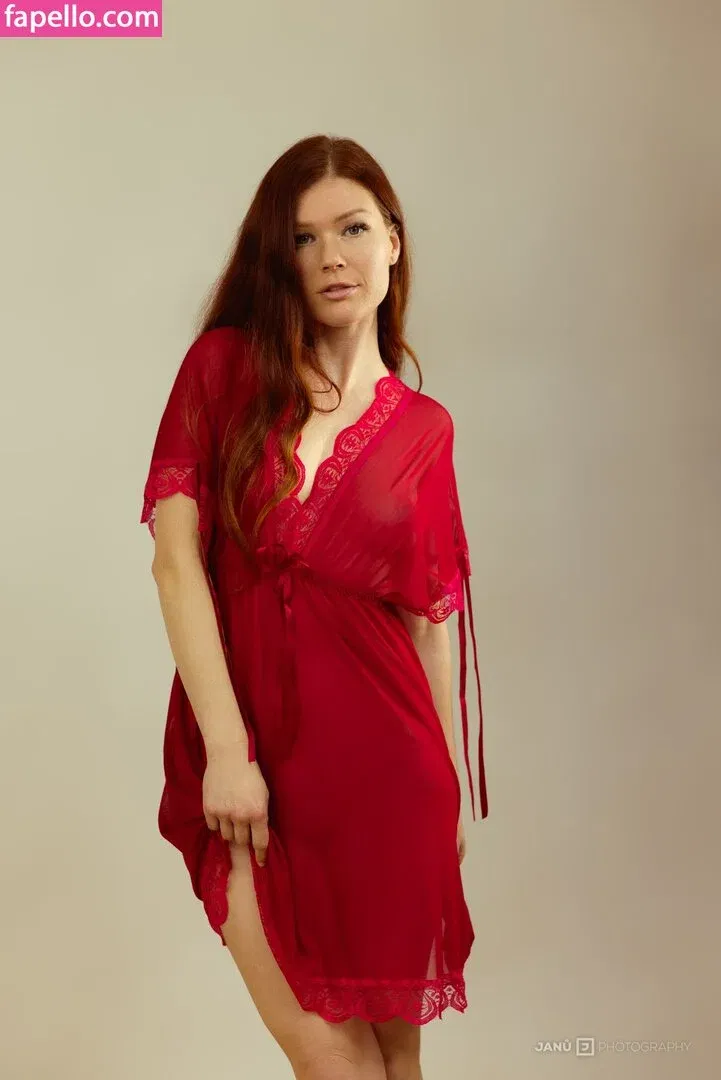 Mia Sollis Onlyfans Photo Gallery 