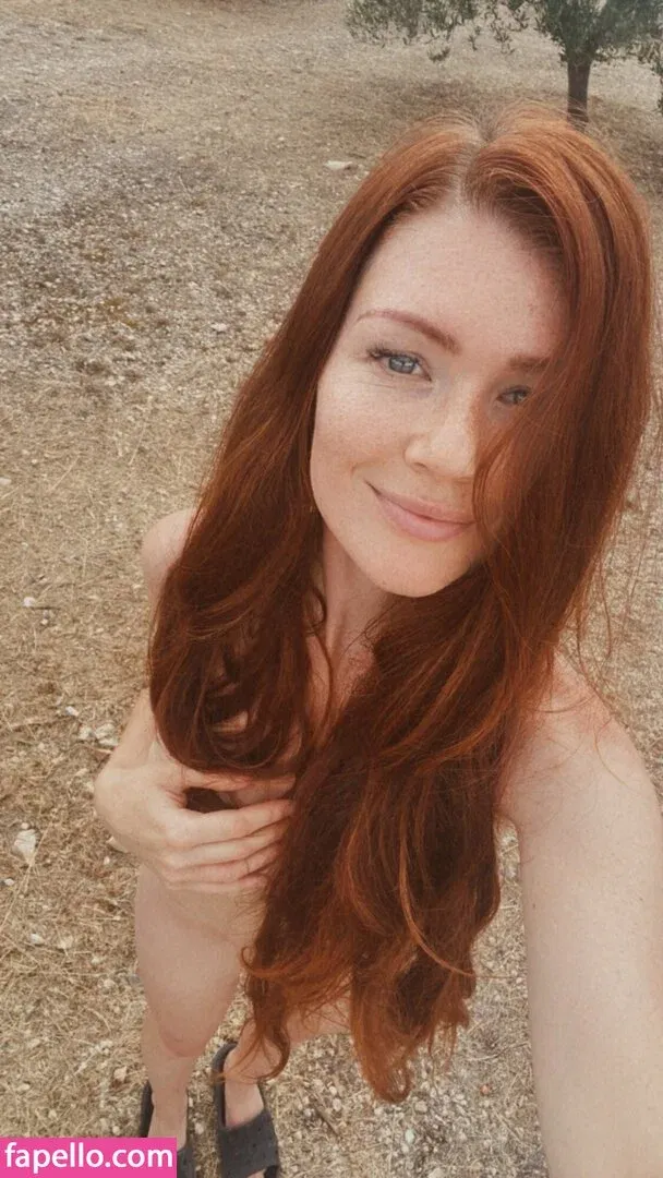 Mia Sollis Onlyfans Photo Gallery 