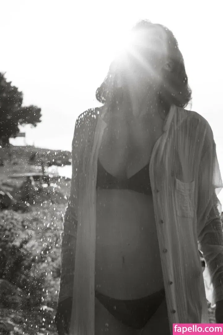 Mia Sollis Onlyfans Photo Gallery 