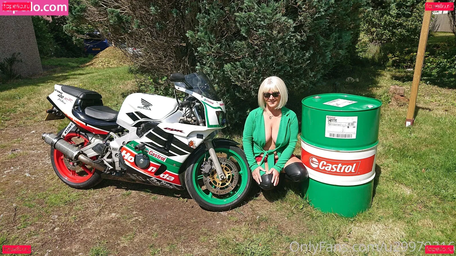 u29979316 Onlyfans Photo Gallery 