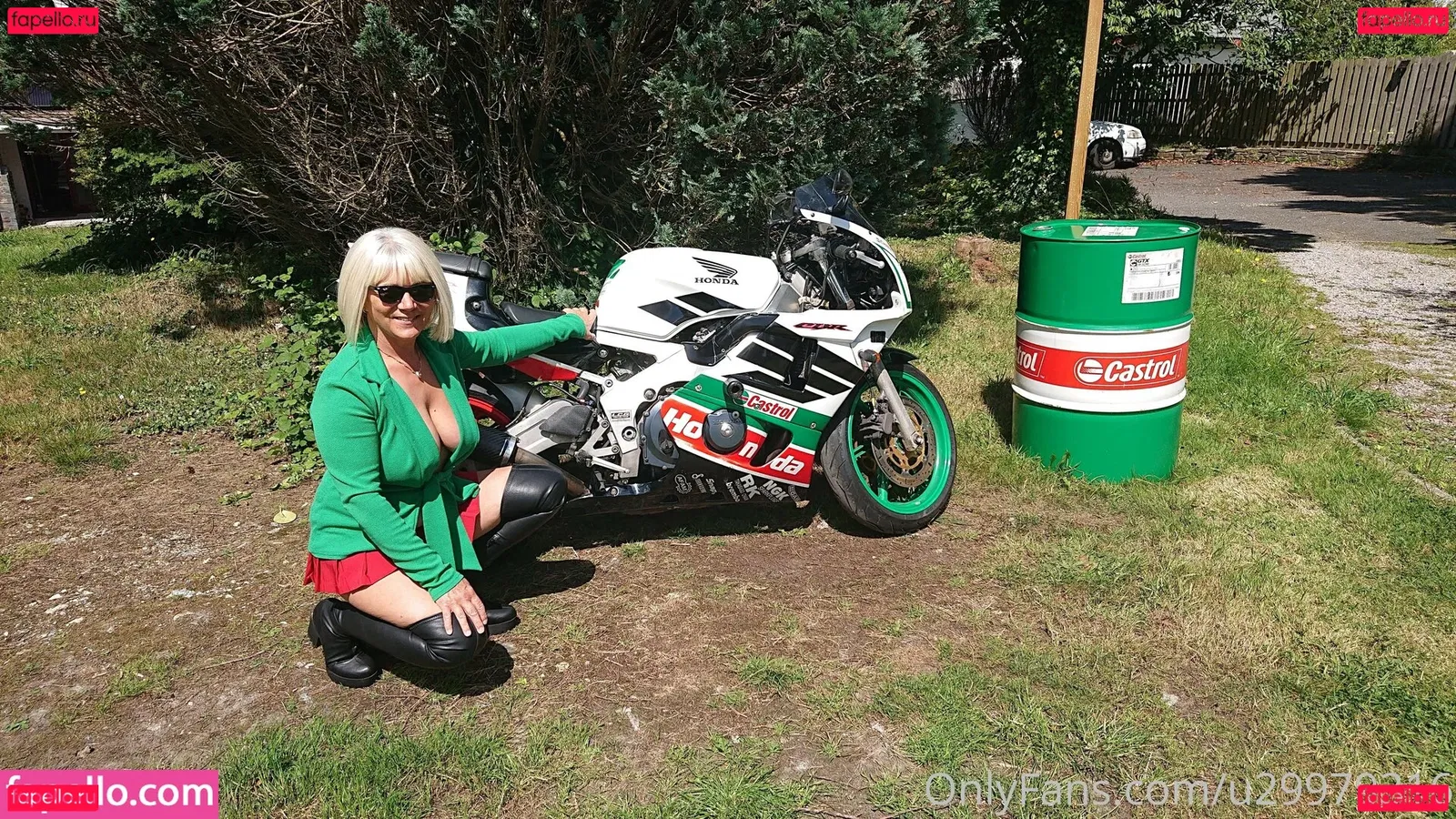 u29979316 Onlyfans Photo Gallery 