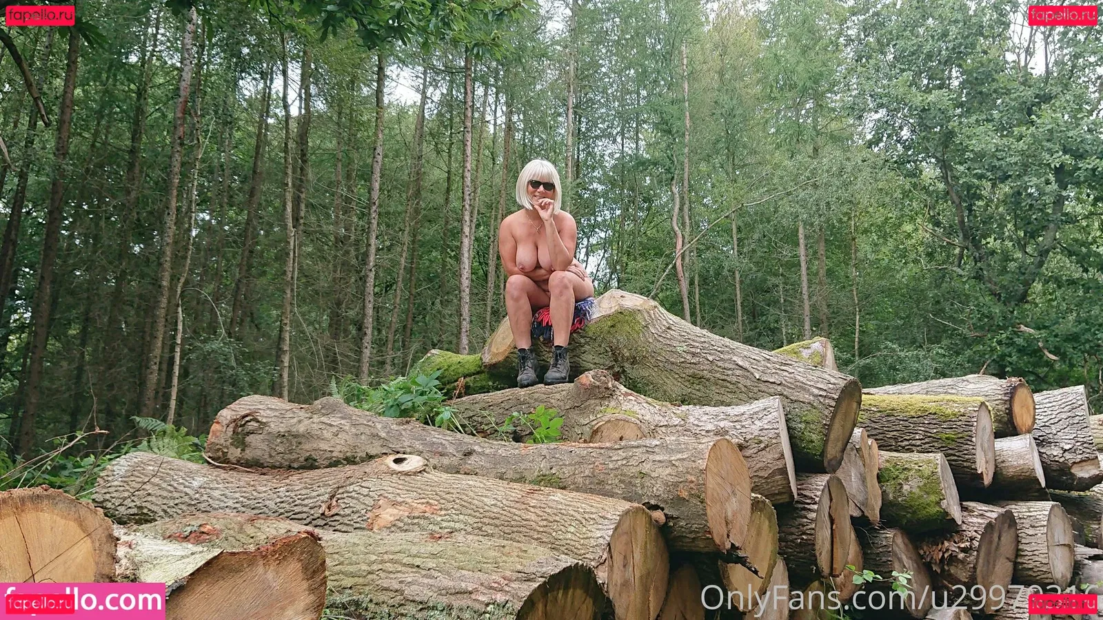 u29979316 Onlyfans Photo Gallery 