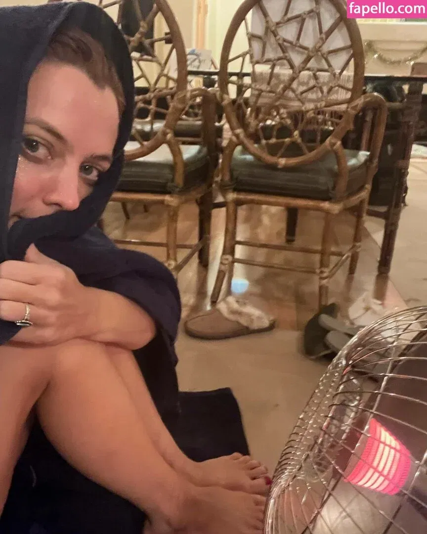 Riley Keough Onlyfans Photo Gallery 