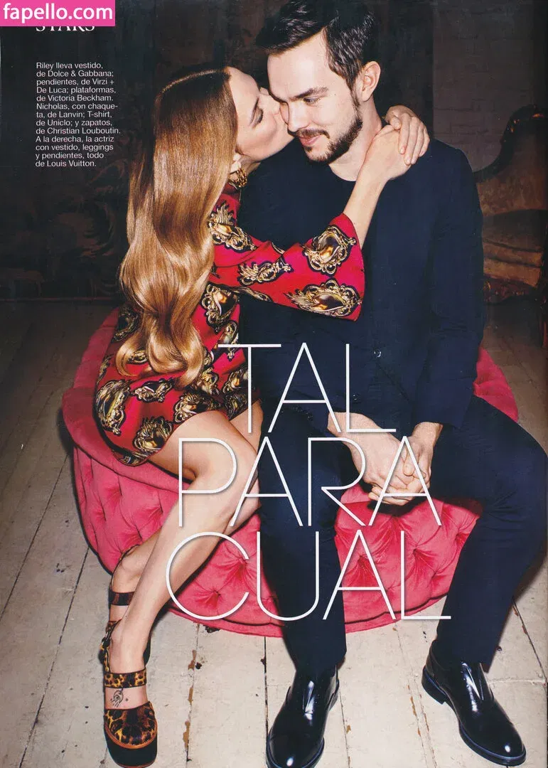 Riley Keough Onlyfans Photo Gallery 