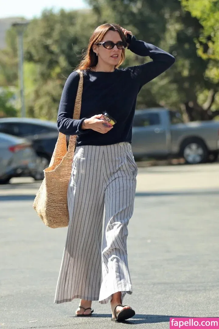 Riley Keough Onlyfans Photo Gallery 