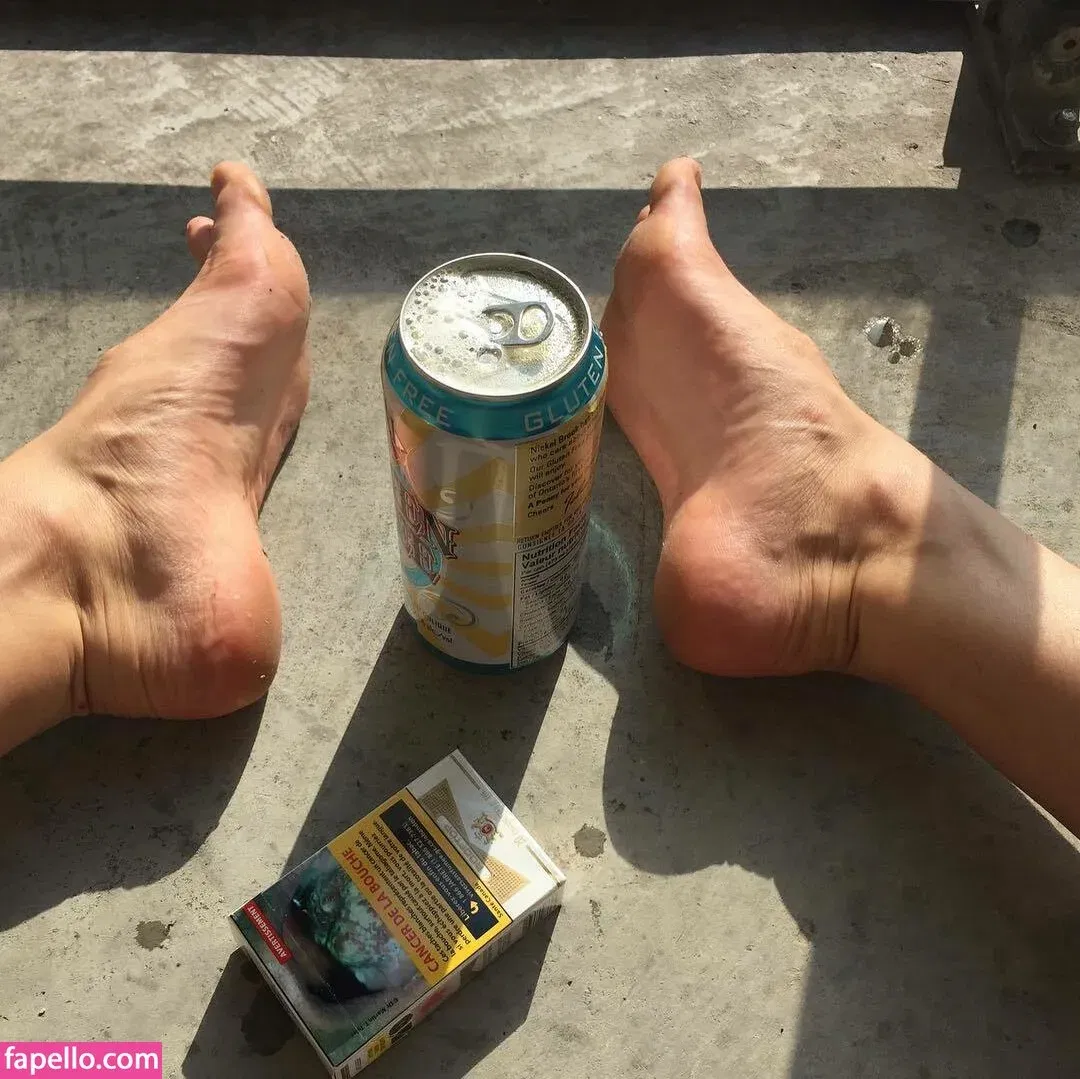 Riley Keough Onlyfans Photo Gallery 