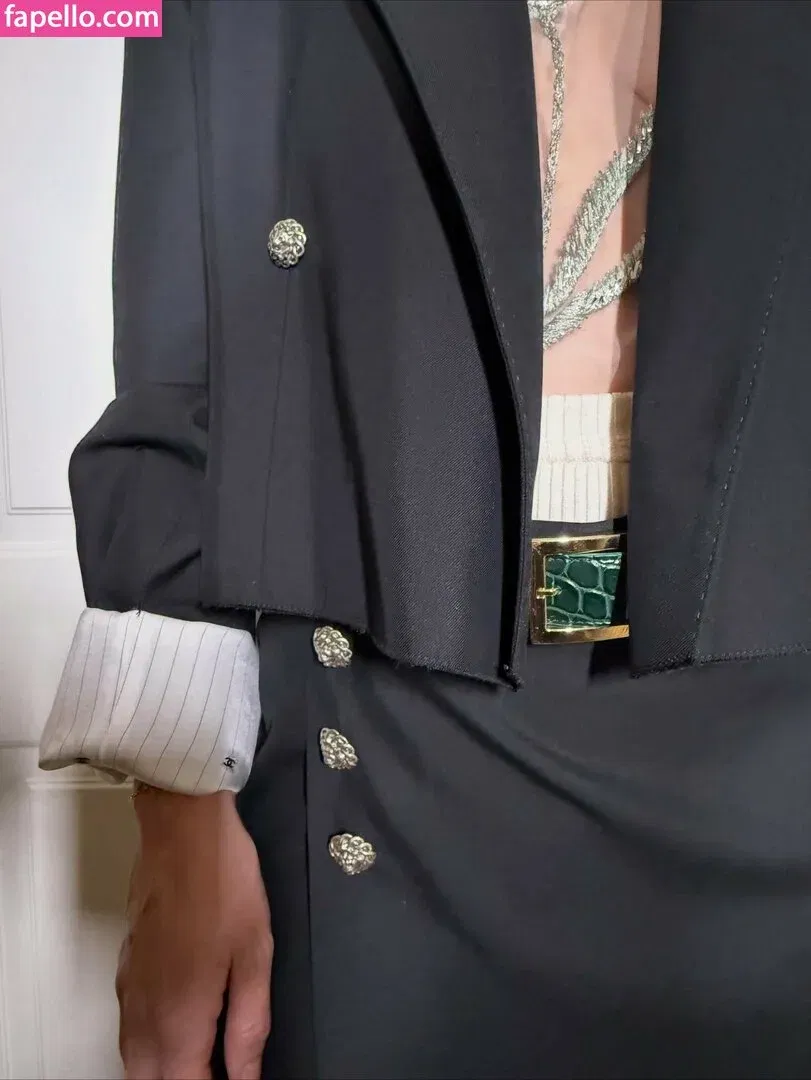 Riley Keough Onlyfans Photo Gallery 