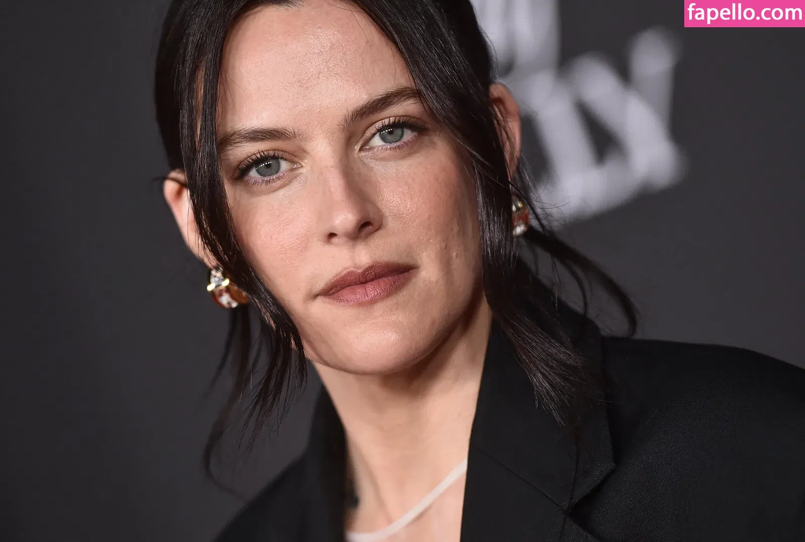 Riley Keough Onlyfans Photo Gallery 