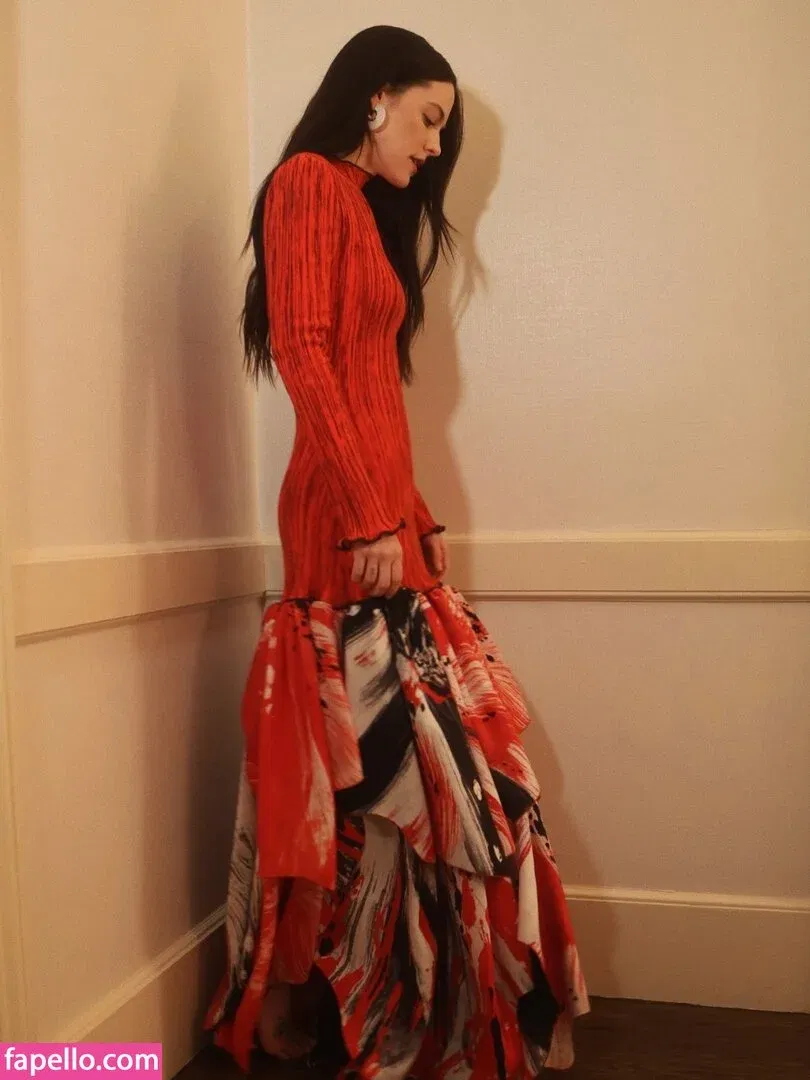 Riley Keough Onlyfans Photo Gallery 