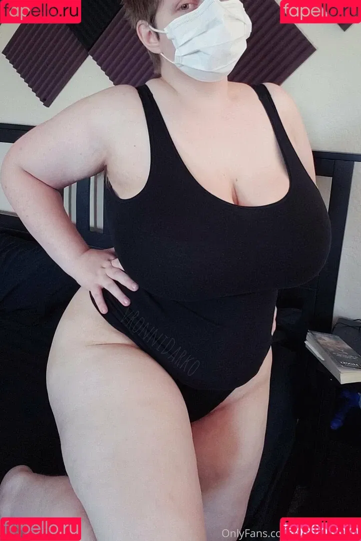 vronnidarko Onlyfans Photo Gallery 