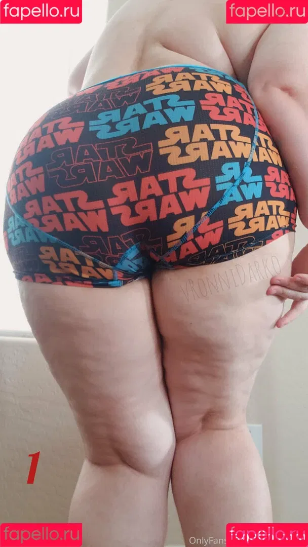 vronnidarko Onlyfans Photo Gallery 