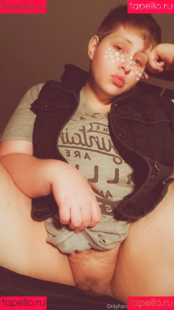 vronnidarko Onlyfans Photo Gallery 