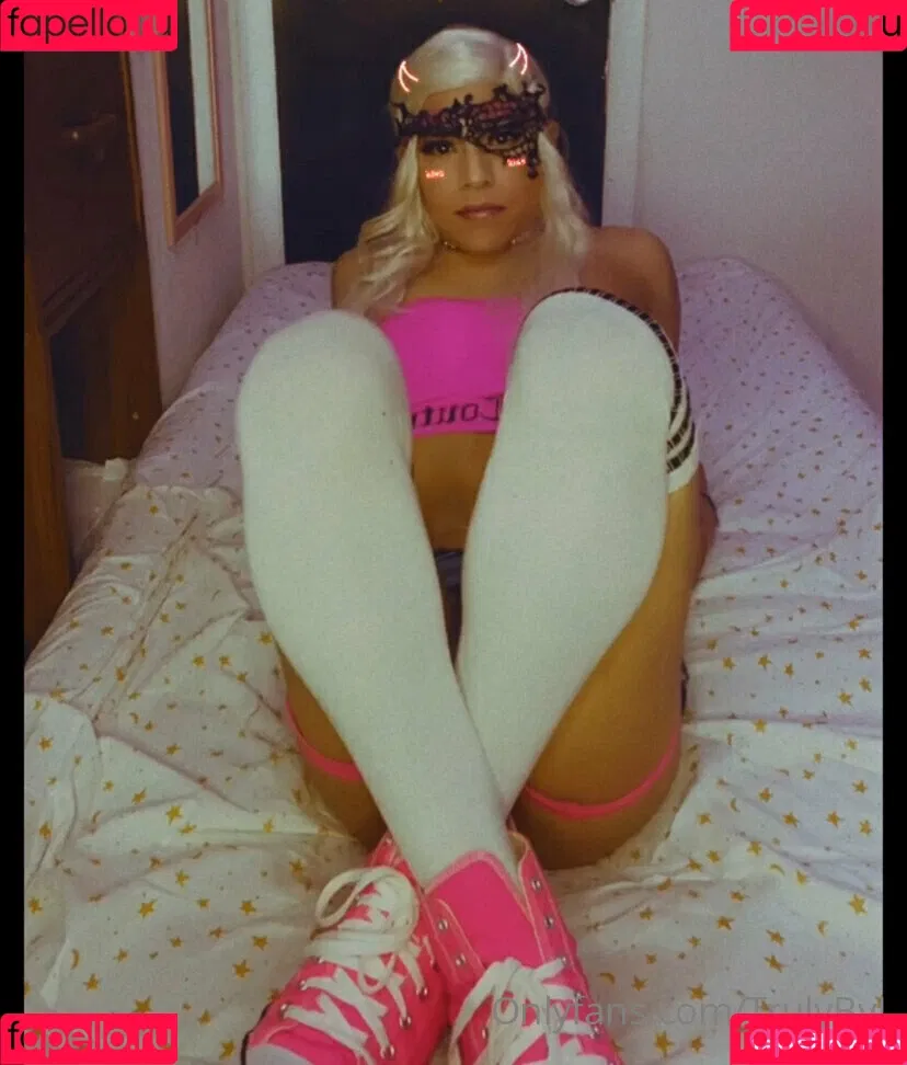 trulybyl Onlyfans Photo Gallery 