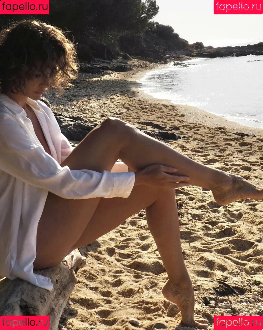 Andja Lorein Onlyfans Photo Gallery 