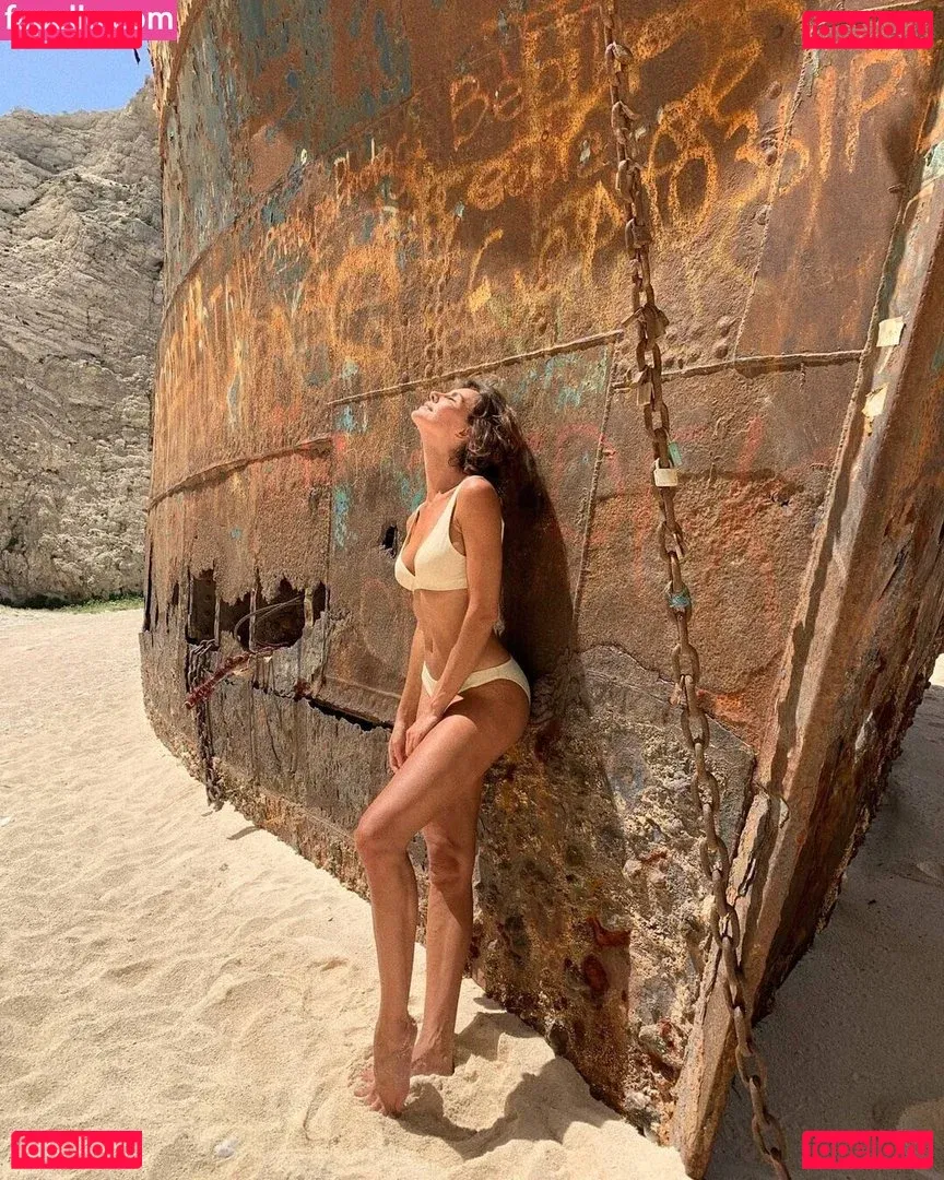 Andja Lorein Onlyfans Photo Gallery 