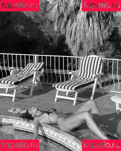 Andja Lorein Onlyfans Photo Gallery 