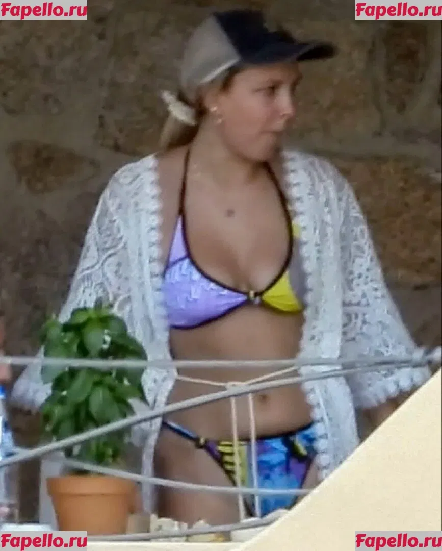 Millie Bobby Brown Onlyfans Photo Gallery 