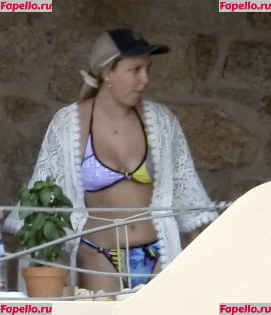 Millie Bobby Brown Onlyfans Photo Gallery 