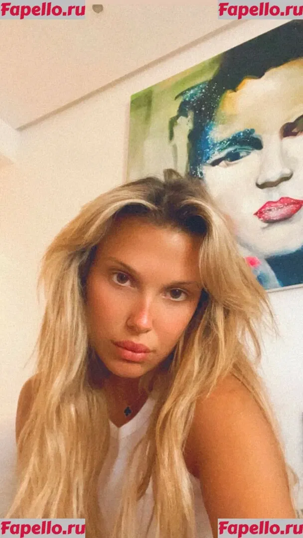 Millie Bobby Brown Onlyfans Photo Gallery 