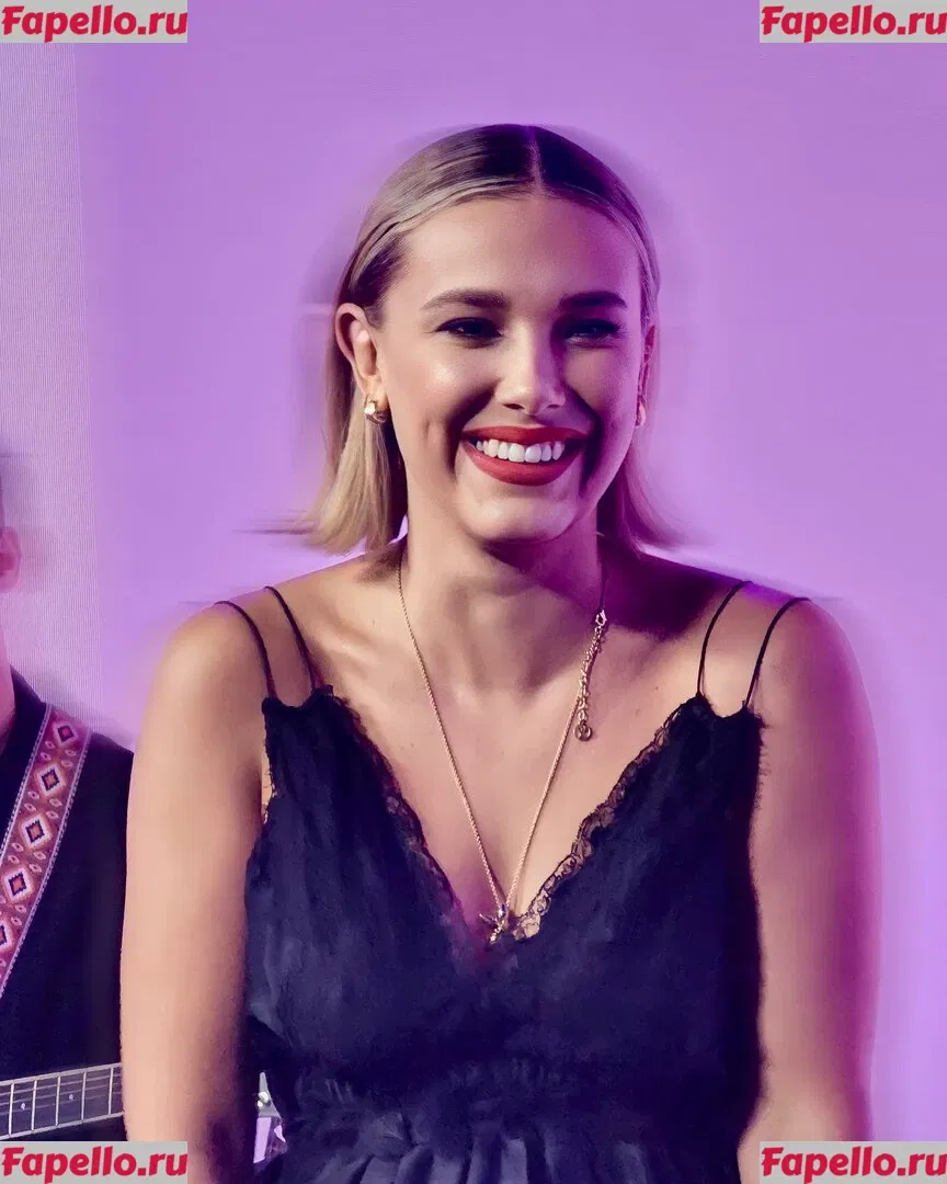 Millie Bobby Brown Onlyfans Photo Gallery 