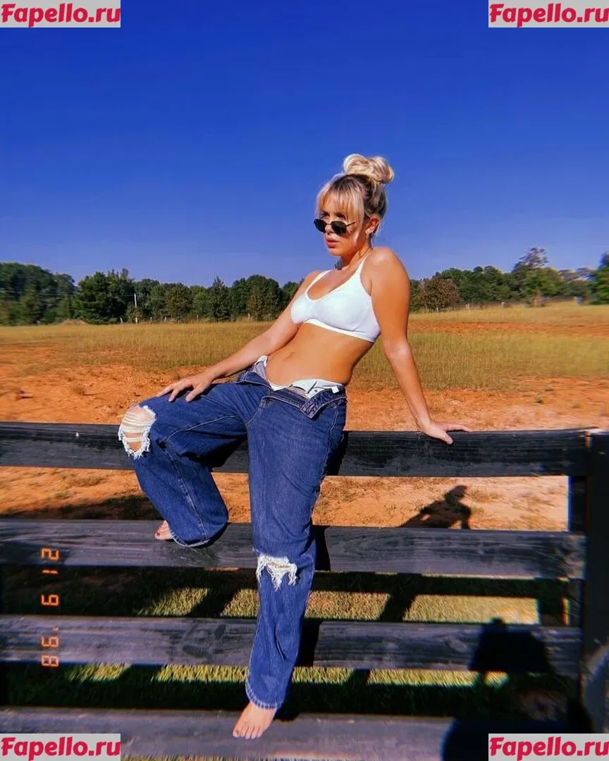Millie Bobby Brown Onlyfans Photo Gallery 
