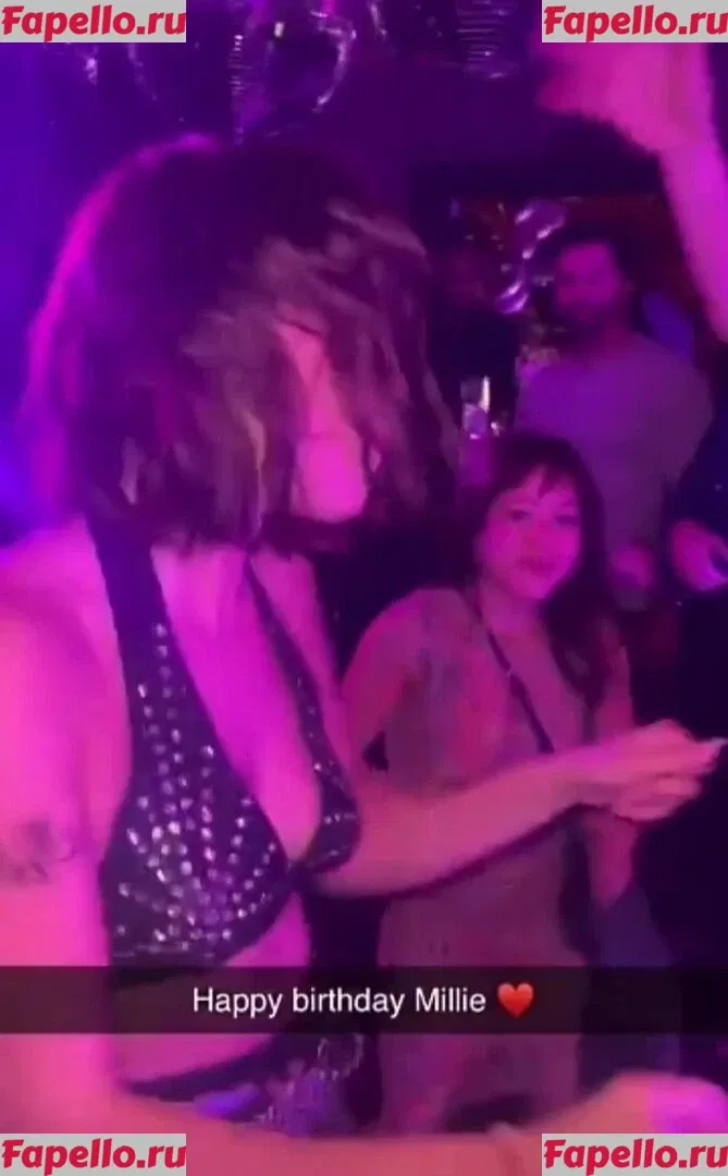 Millie Bobby Brown Onlyfans Photo Gallery 
