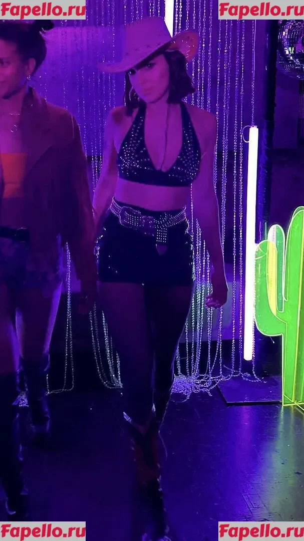 Millie Bobby Brown Onlyfans Photo Gallery 